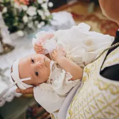 Ile trwa chrzest bez mszy? Zaskakujące fakty o ceremonii