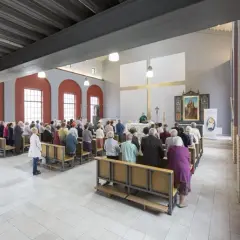 Czy sobotnia msza zastępuje niedzielną? Sprawdź, co mówi prawo kościelne