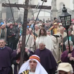 Wielki Piątek: jak wygląda msza i co warto o niej wiedzieć