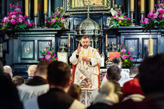 Jak zamówić Mszę na Jasnej Górze? Praktyczny przewodnik